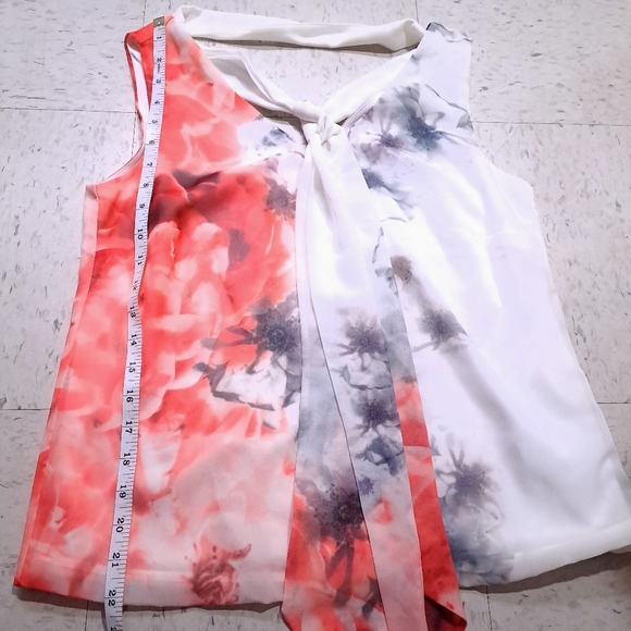 Cleo | Women's Sleeveless Top - Red and White Floral with tie - Picture 8 of 9